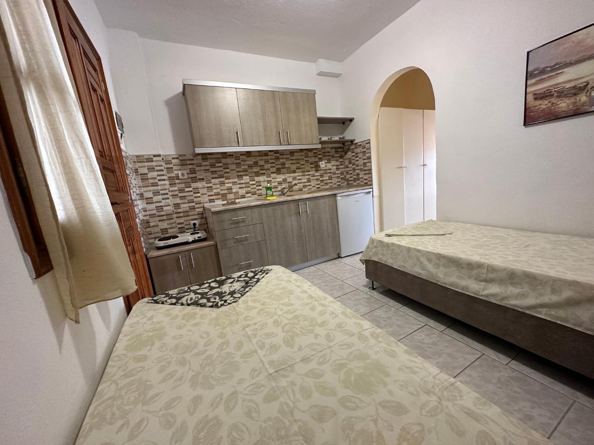 The Flower Apartments Toroni Exterior photo