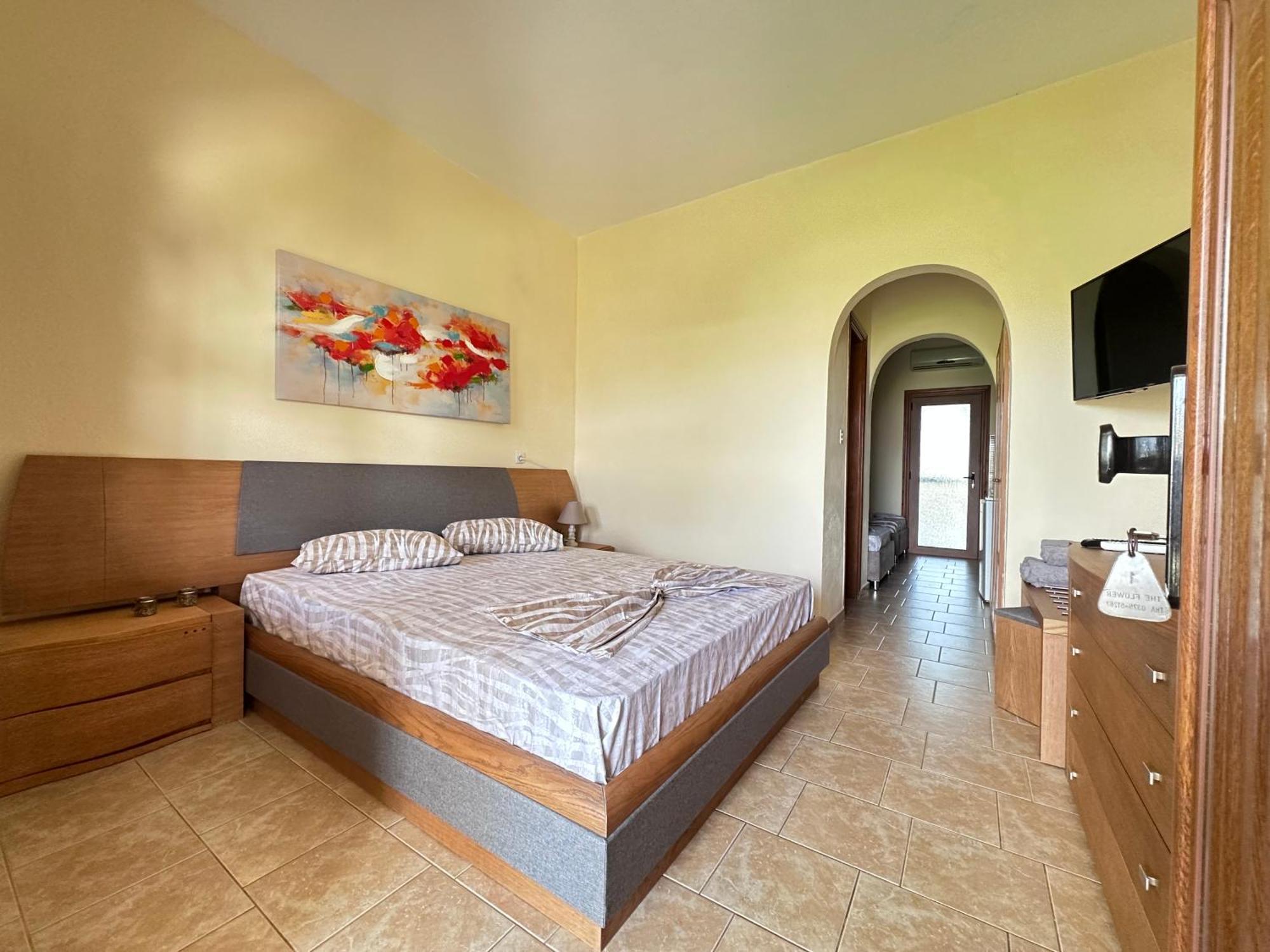 The Flower Apartments Toroni Exterior photo
