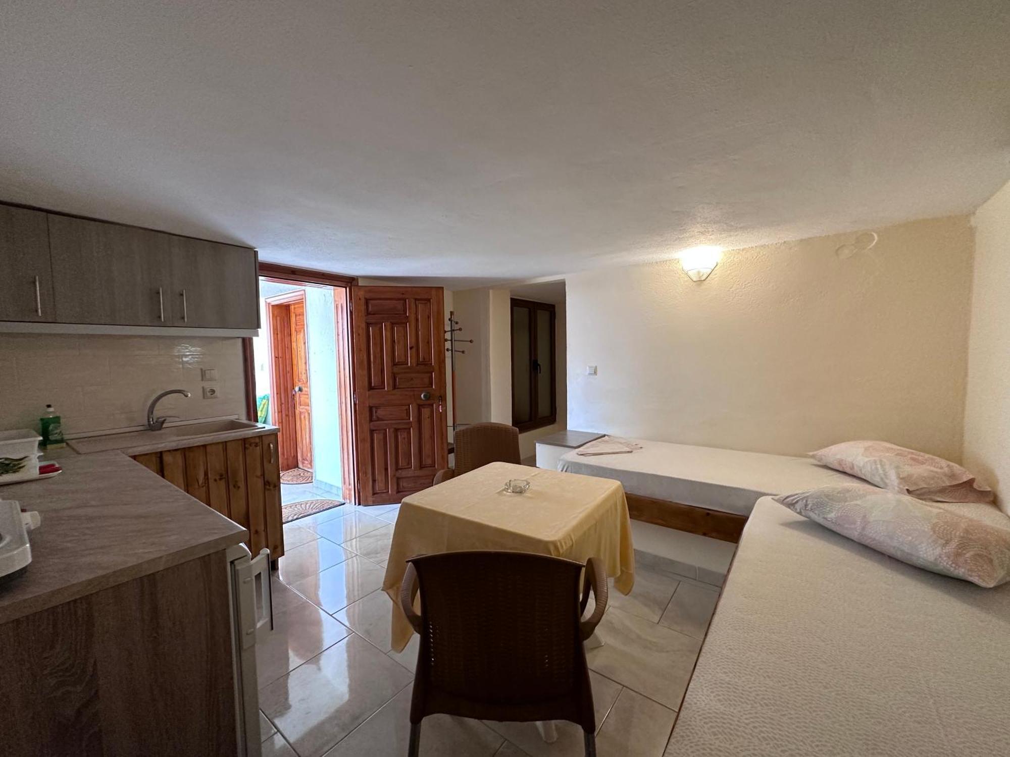 The Flower Apartments Toroni Exterior photo